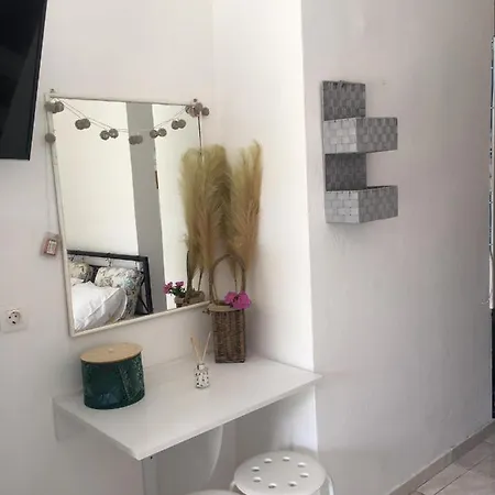 Layla' S Petite Home Città di Kos Esterno foto